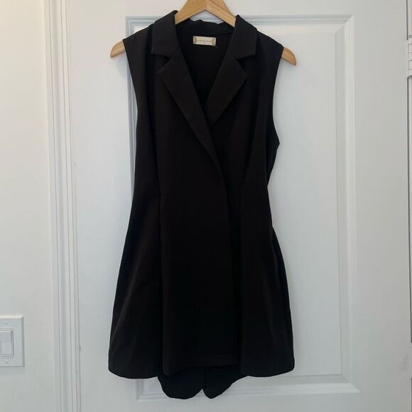 Altar’d State Vest Romper in Black Size M - Picture 1 of 5